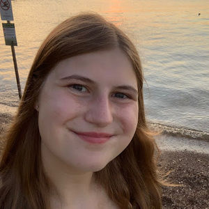 Meet your Posher, Katelyn